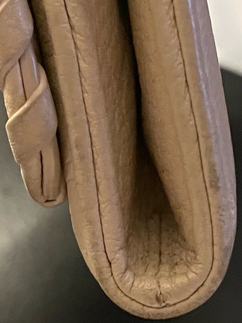 Tory Burch Tan Whipstitched Leather Continental Wallet - Picture 6 of 6